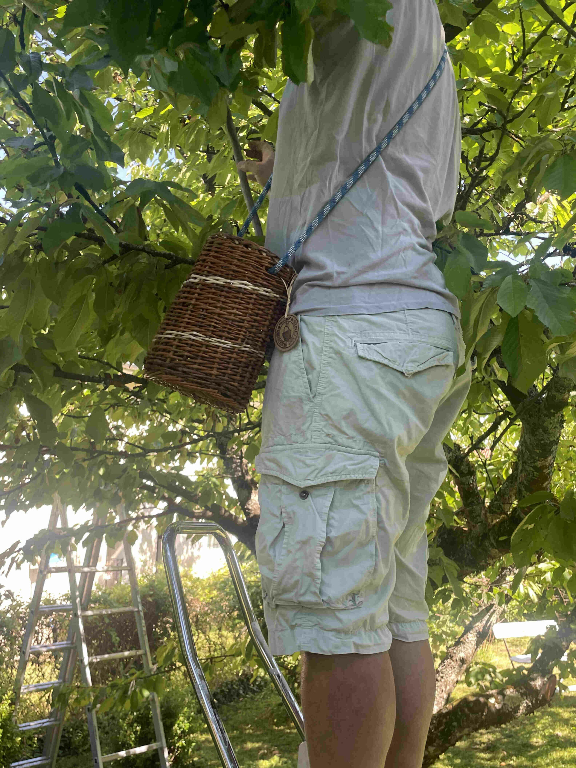 Besace en osier ronde avec bandoulière